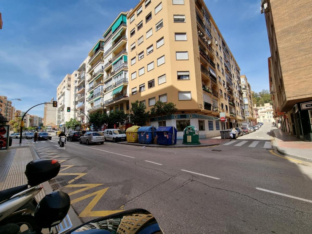 Sea & Wave Maria Boutique Apartment Málaga Exteriör bild